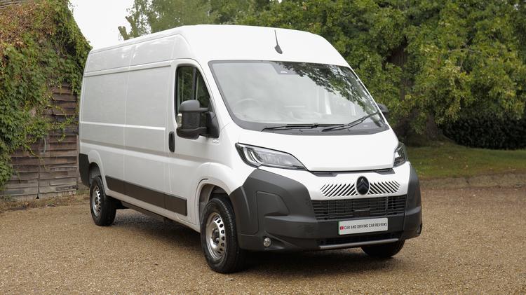 CITROEN RELAY 2.2 BlueHDi 140 H2 Van Enterprise
